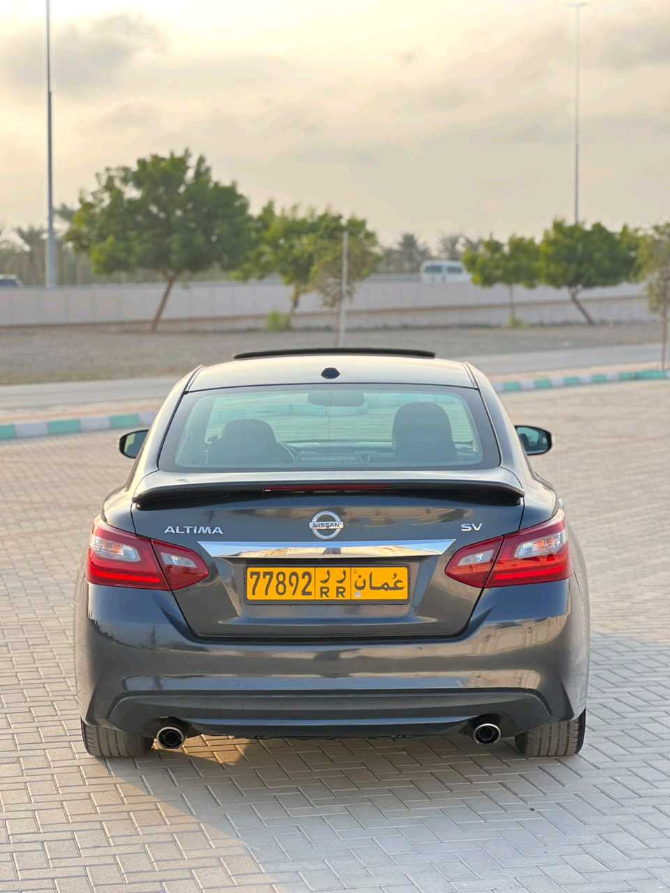 Car Image 2018 NISSAN ALTIMA SV