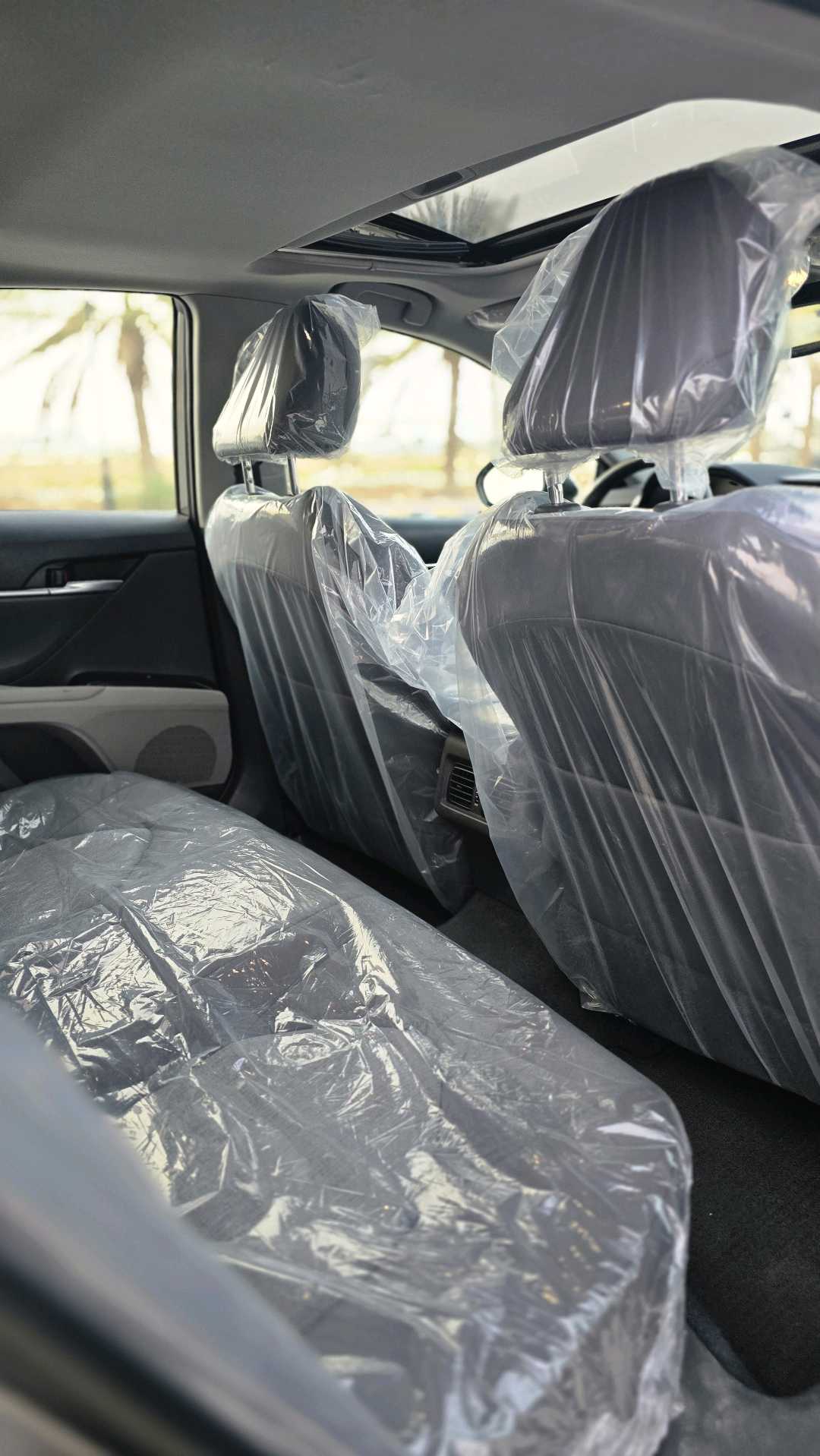 Car Image 2018 TOYOTA CAMRY LE