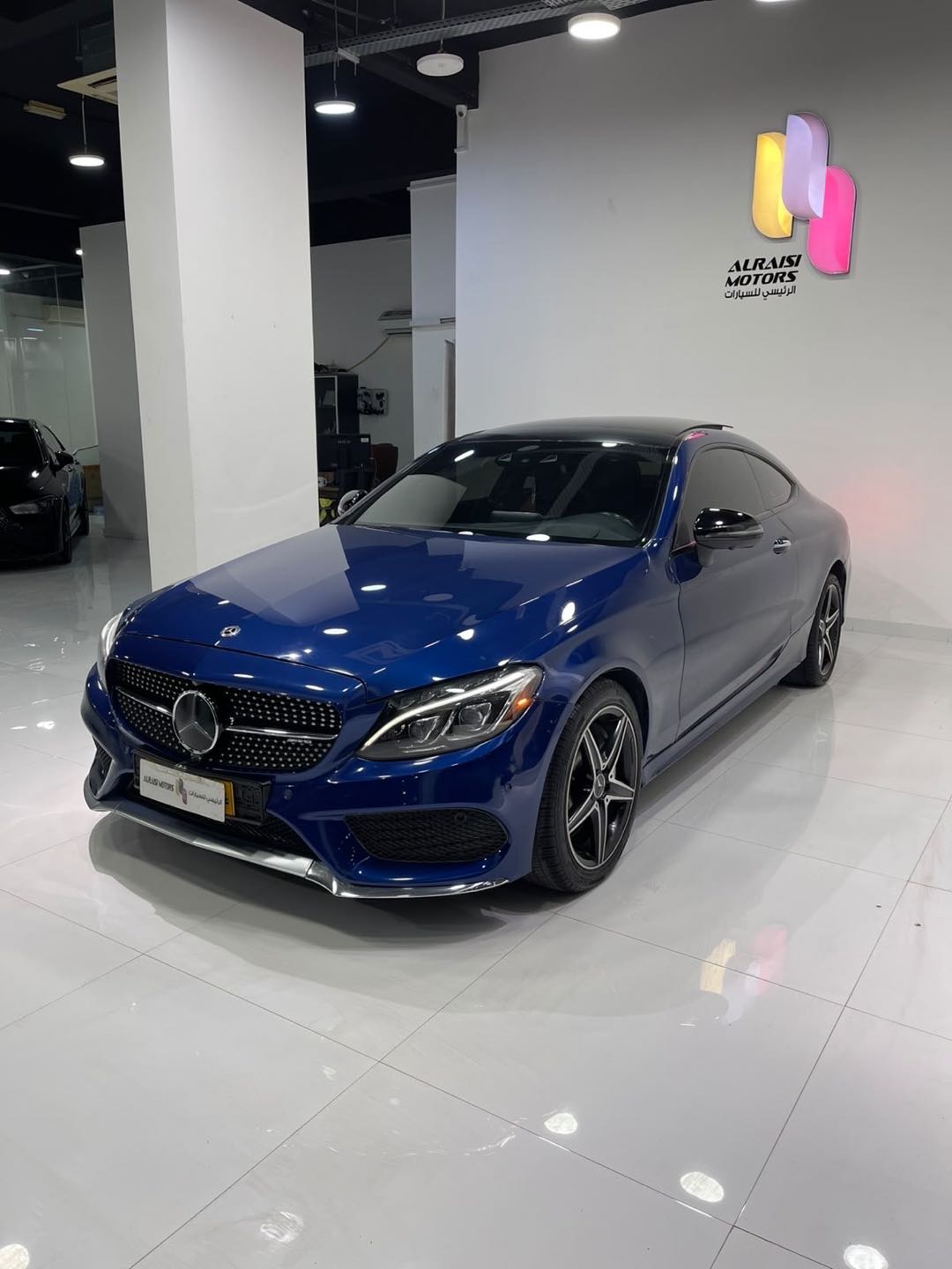 Car Image 2018 MERCEDES C Class 43