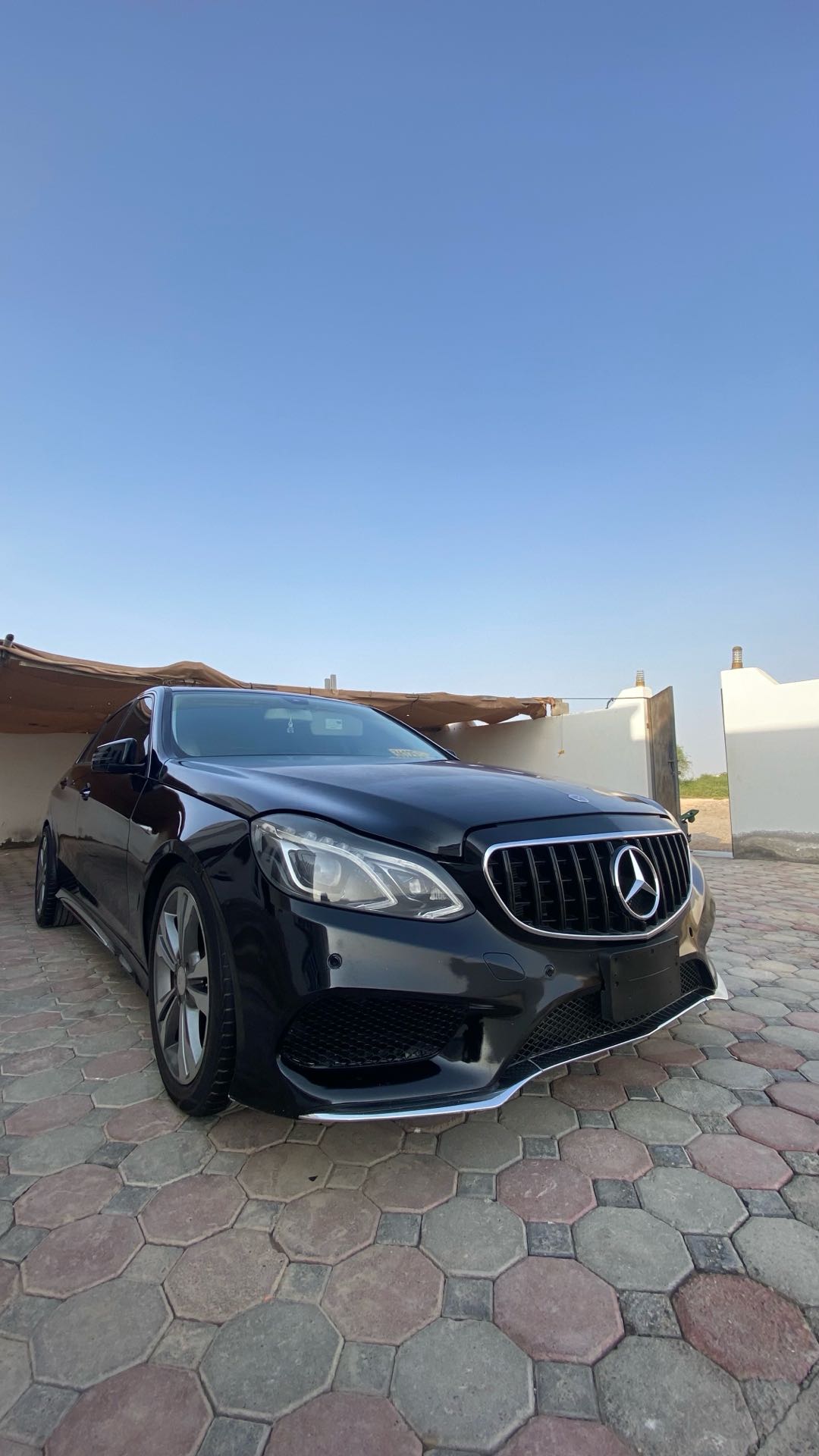 Car Image 2014 MERCEDES E Class 350