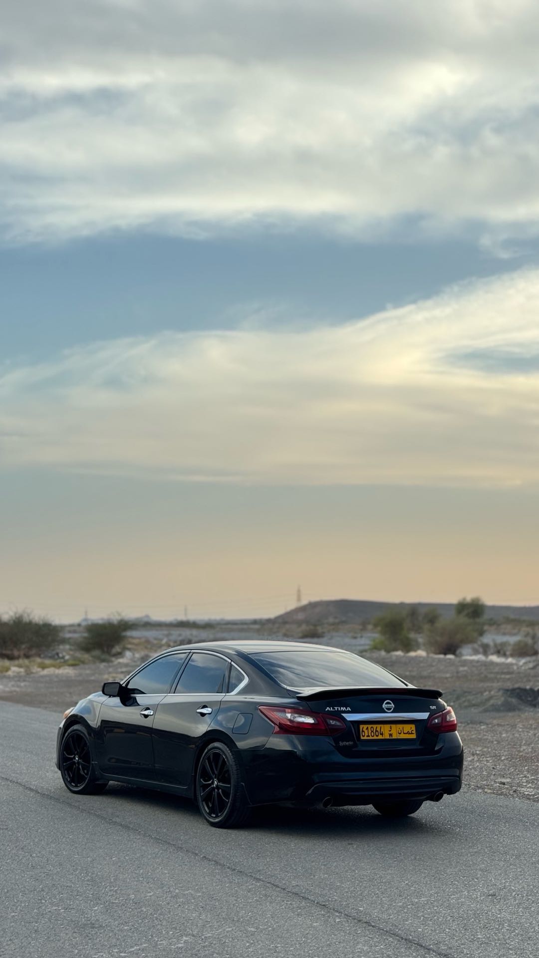 Car Image 2017 NISSAN ALTIMA SR