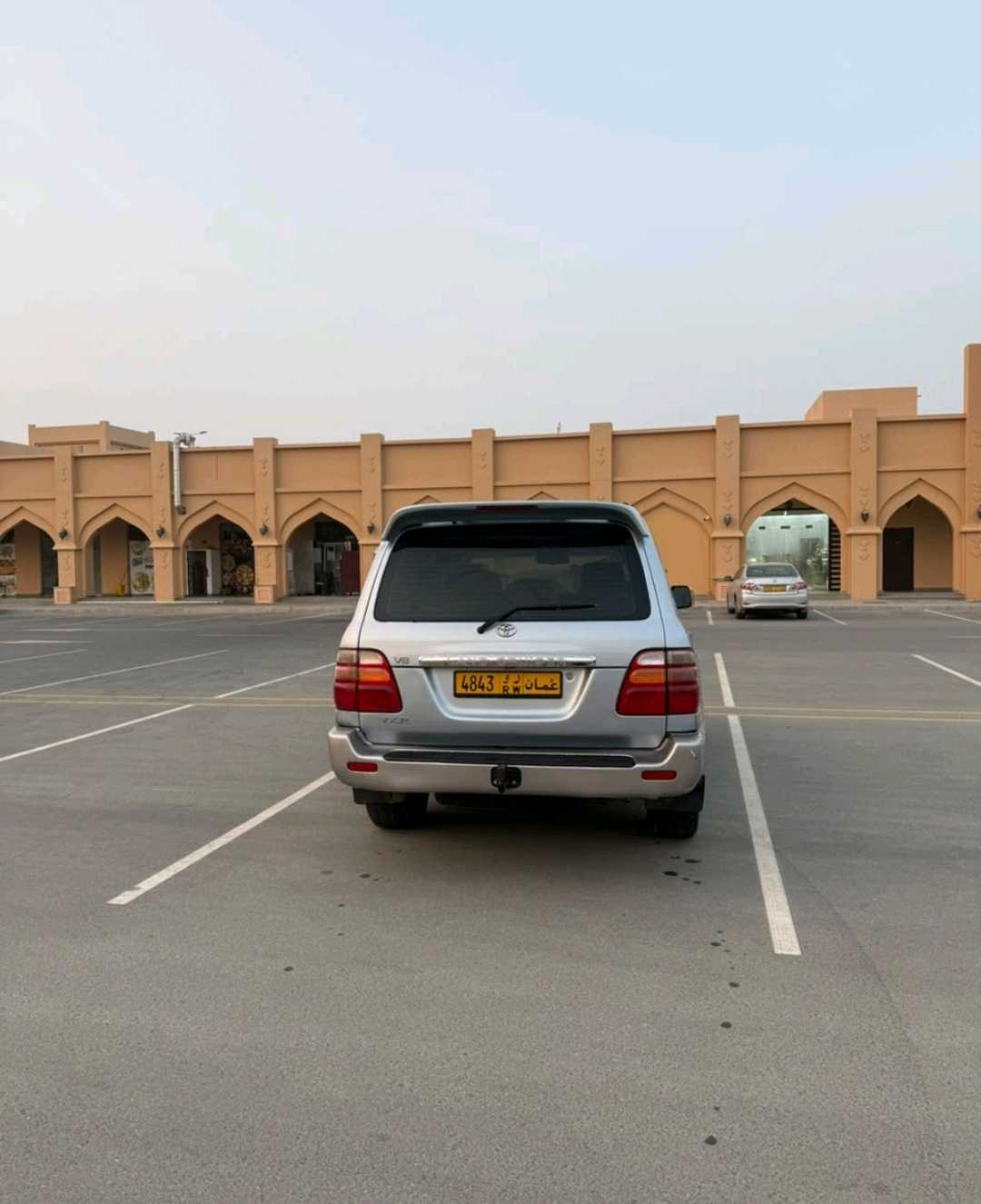 Car Image 1999 TOYOTA LAND CRUISER VX.R