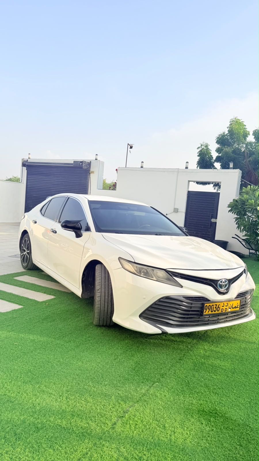 Car Image 2019 TOYOTA CAMRY SE