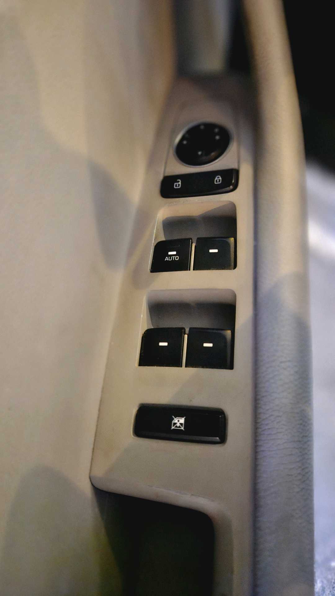 Car Image 2018 HYUNDAI SONATA ECO