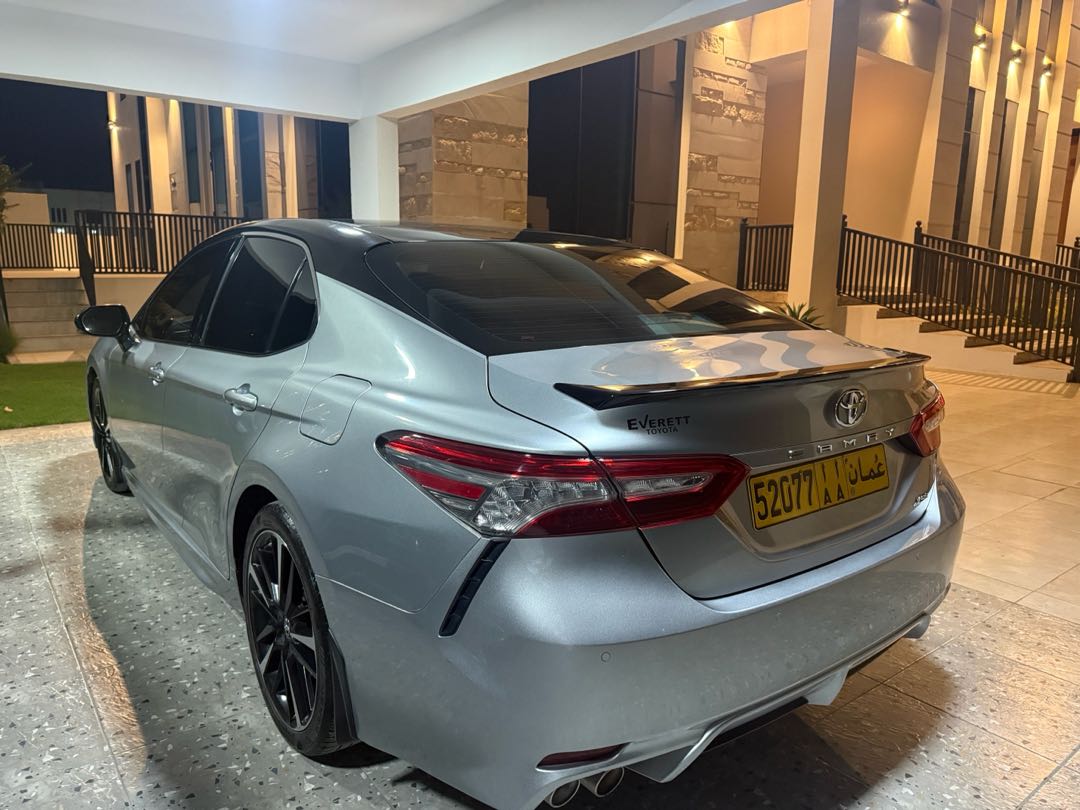 Car Image 2018 TOYOTA CAMRY XSE