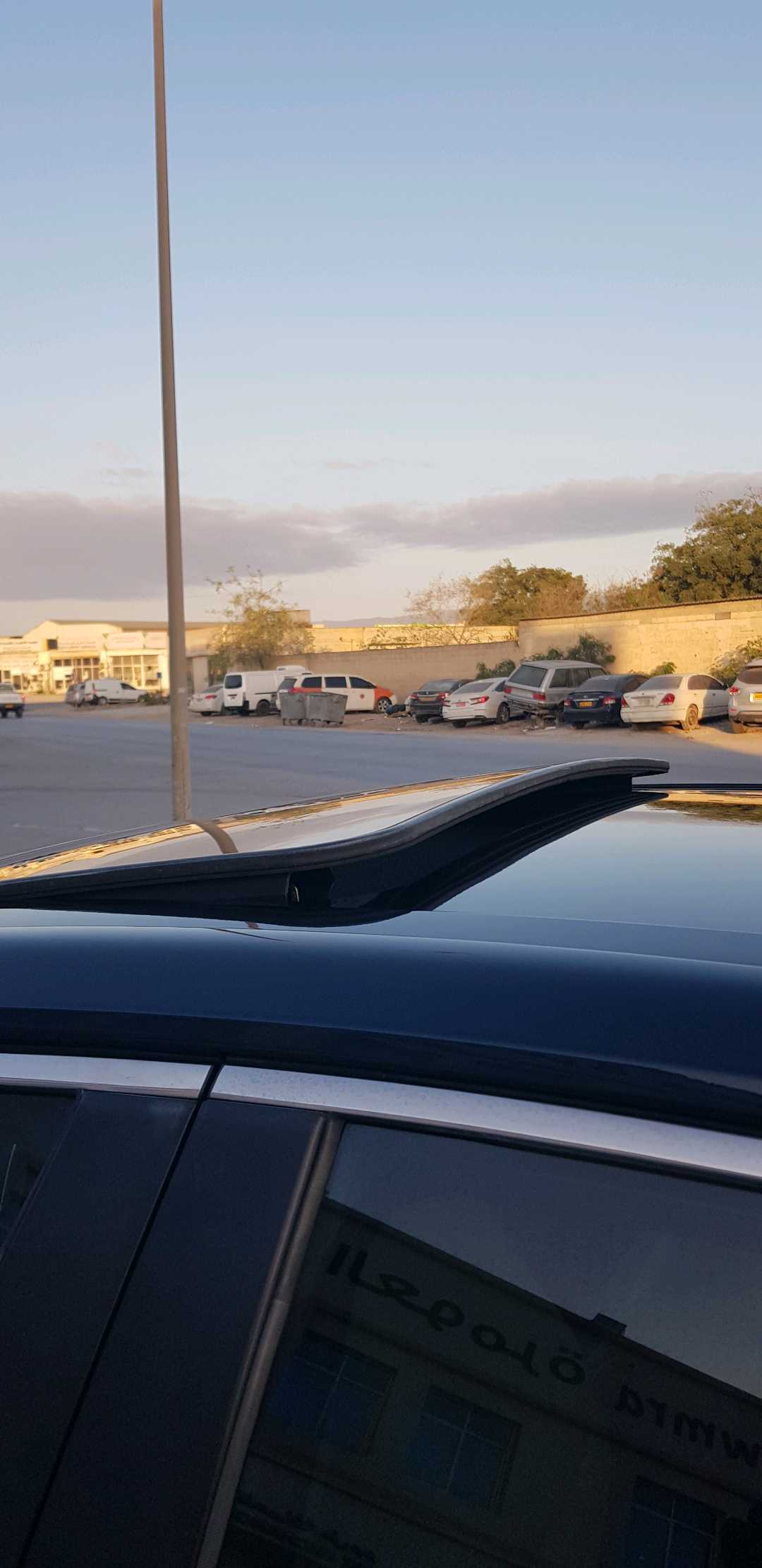 Car Image 2018 TOYOTA CAMRY SE