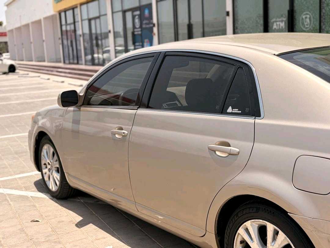 Car Image 2008 TOYOTA AVALON XLS