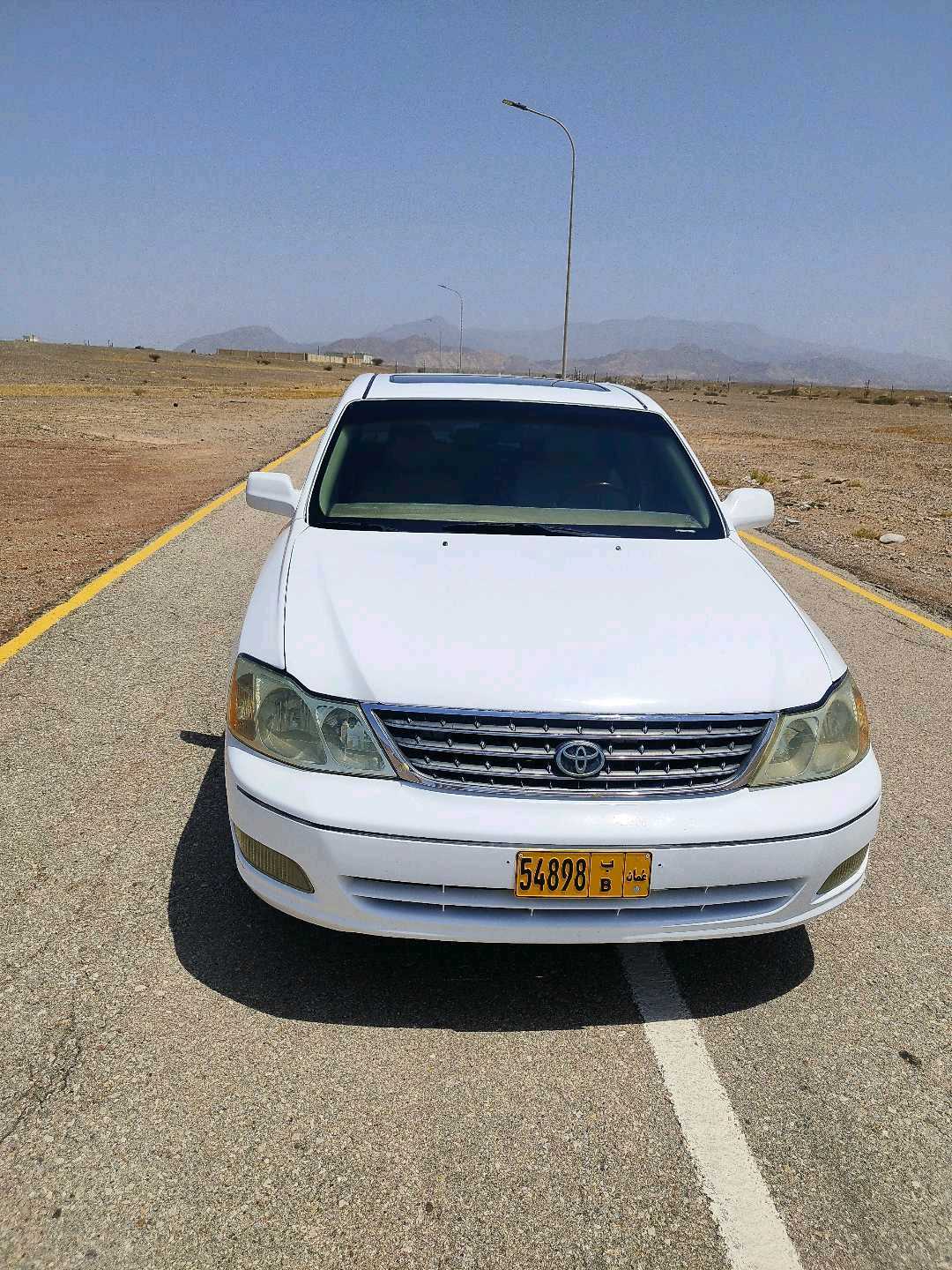 Car Image 2003 TOYOTA AVALON XLS