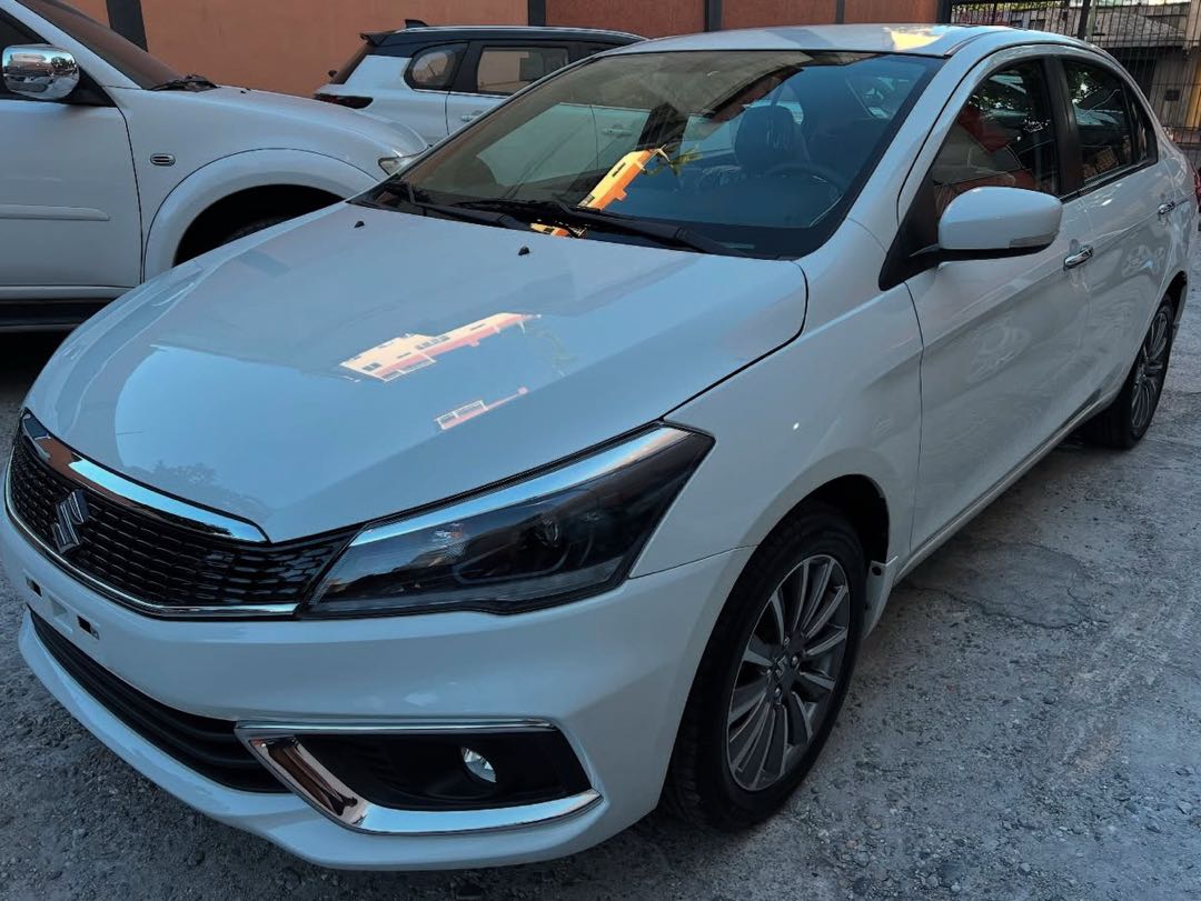 Car Image 2025 SUZUKI CIAZ 