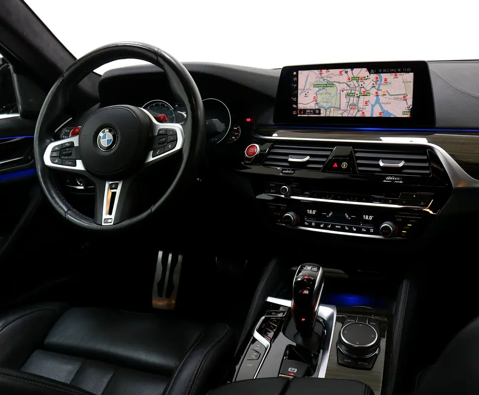 Car Image 2019 BMW M5 Standard