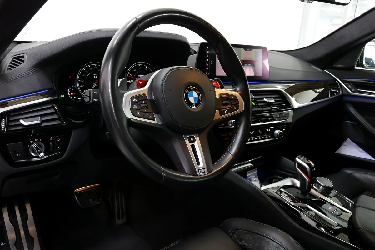 Car Image 2019 BMW M5 Standard