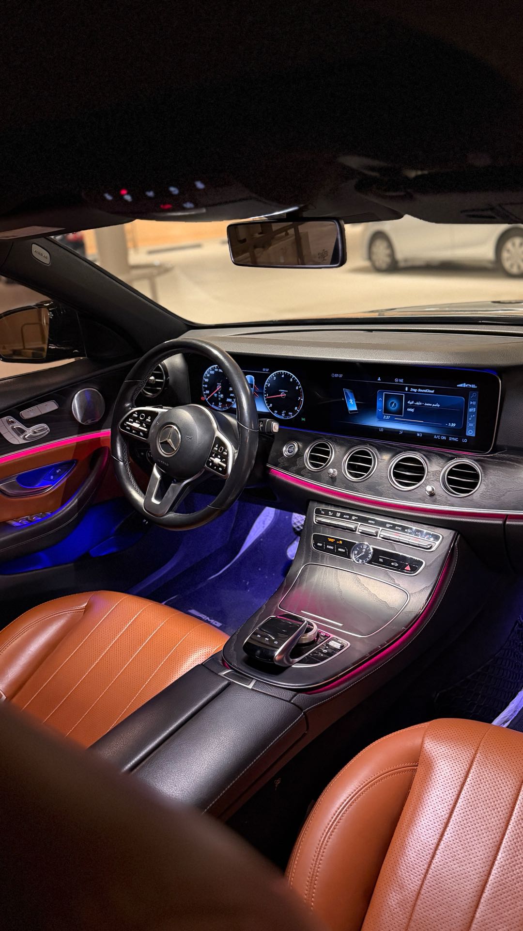 Car Image 2019 MERCEDES E Class 300