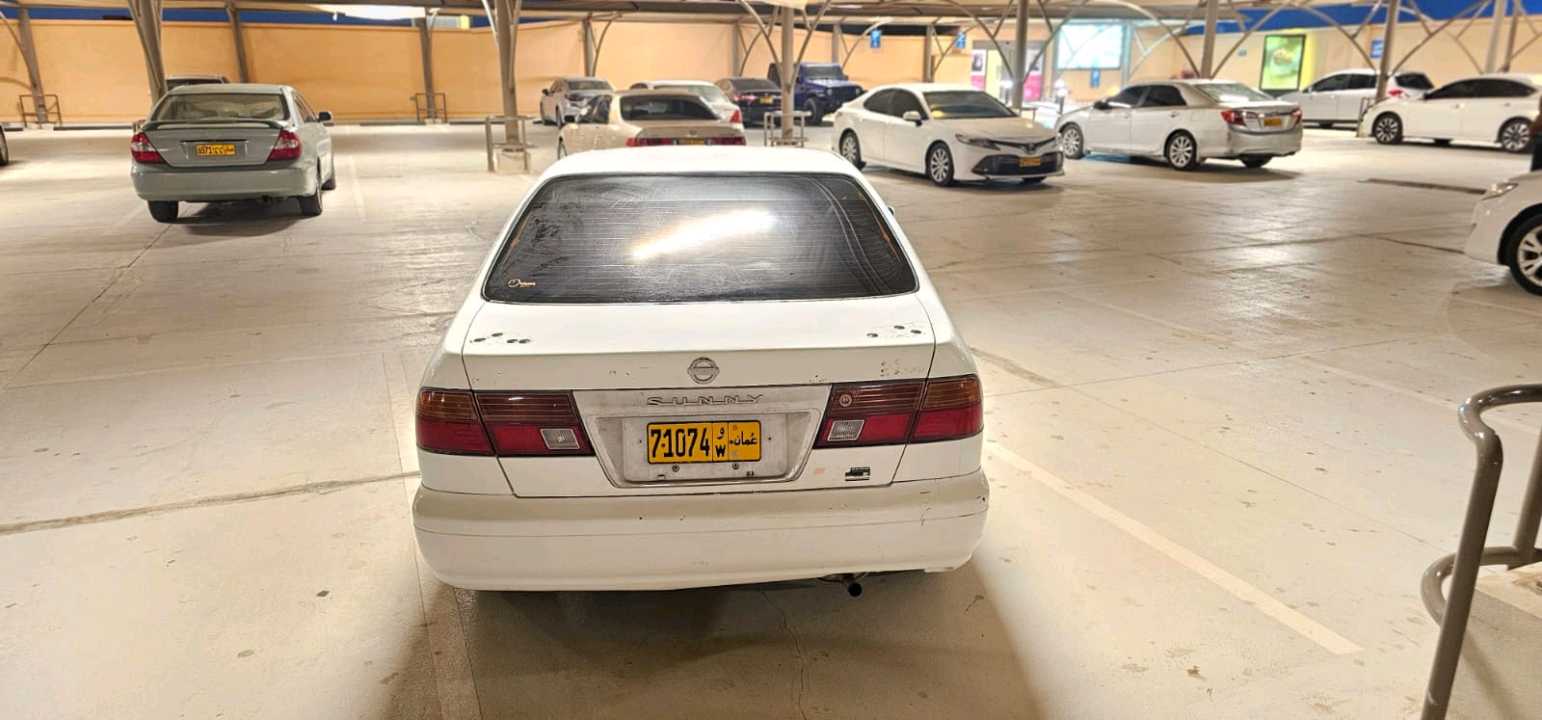 Car Image 1998 NISSAN SUNNY 