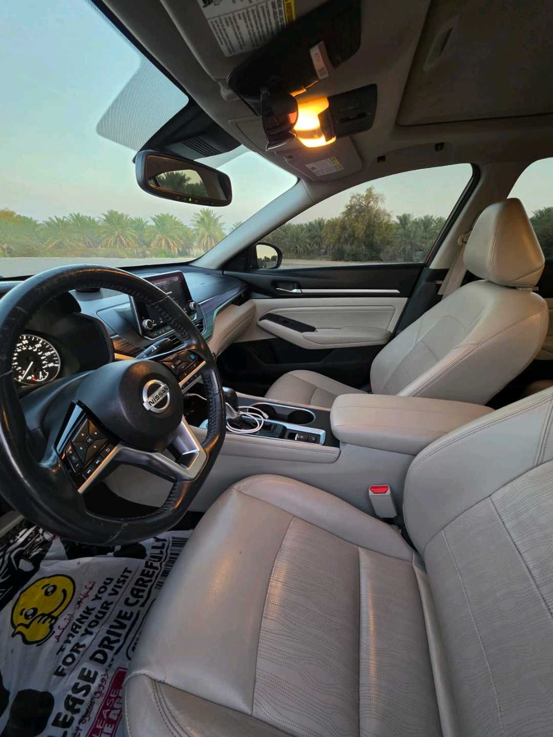 Car Image 2019 NISSAN ALTIMA Platinum 
