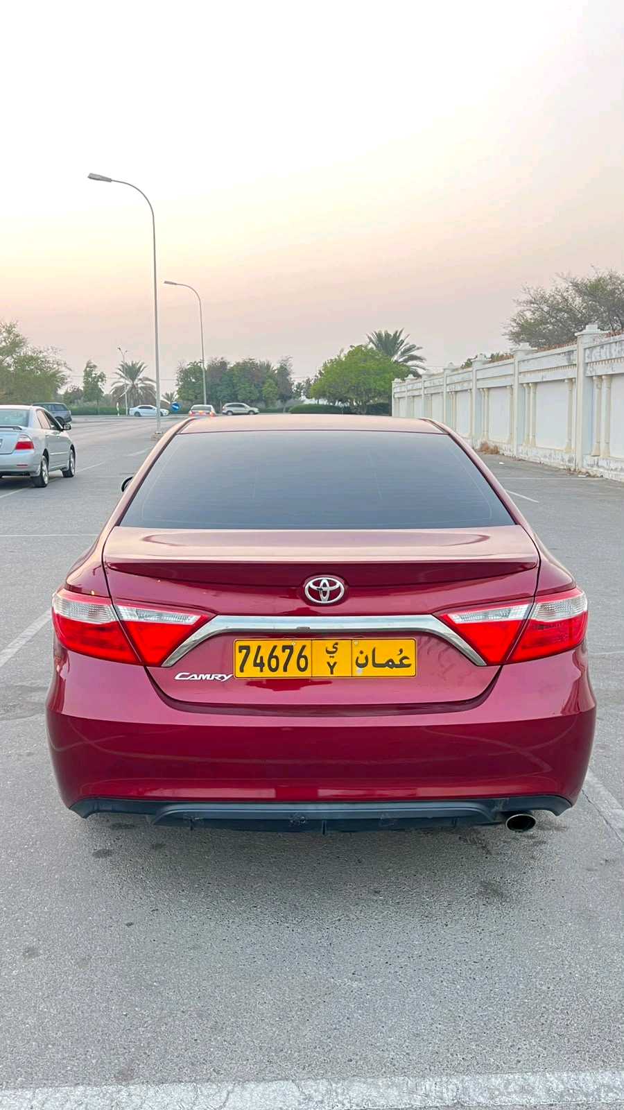 Car Image 2017 TOYOTA CAMRY SE