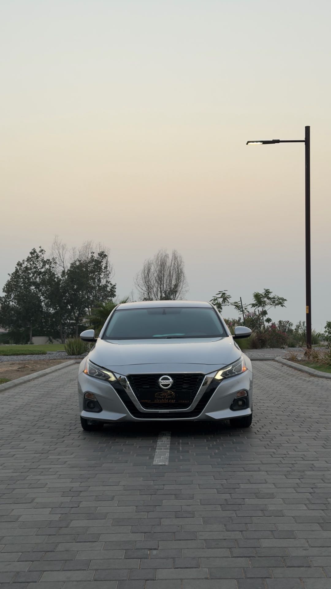 Car Image 2019 NISSAN ALTIMA S