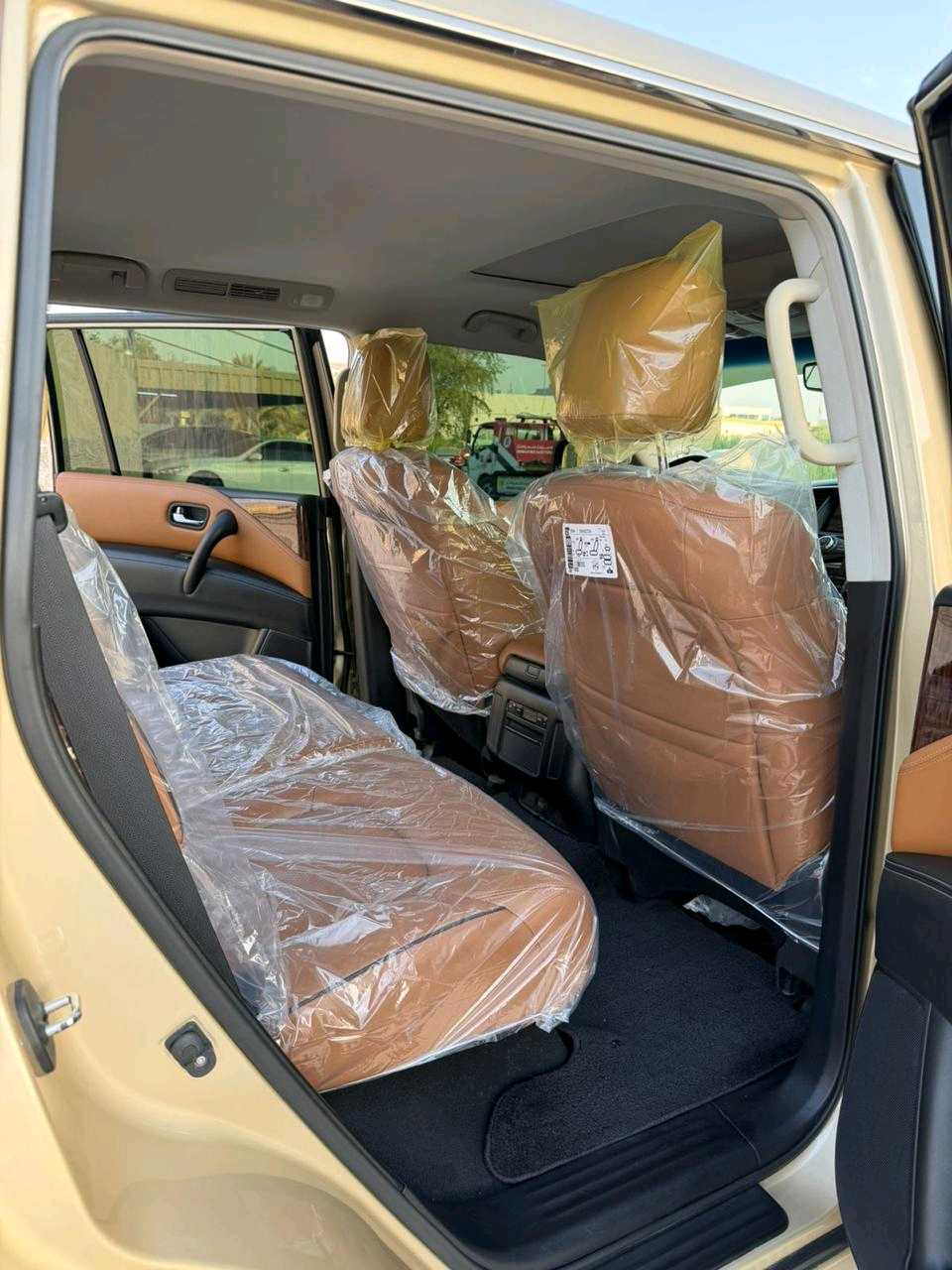Car Image 2015 NISSAN PATROL SE