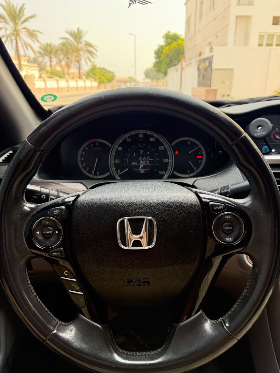 Car Image 2017 HONDA ACCORD EXL