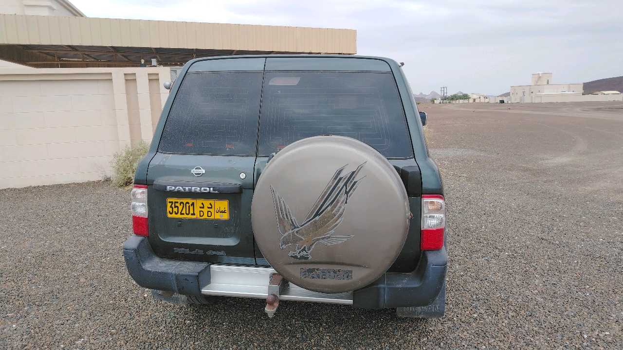 Car Image 1999 NISSAN SAFARI 
