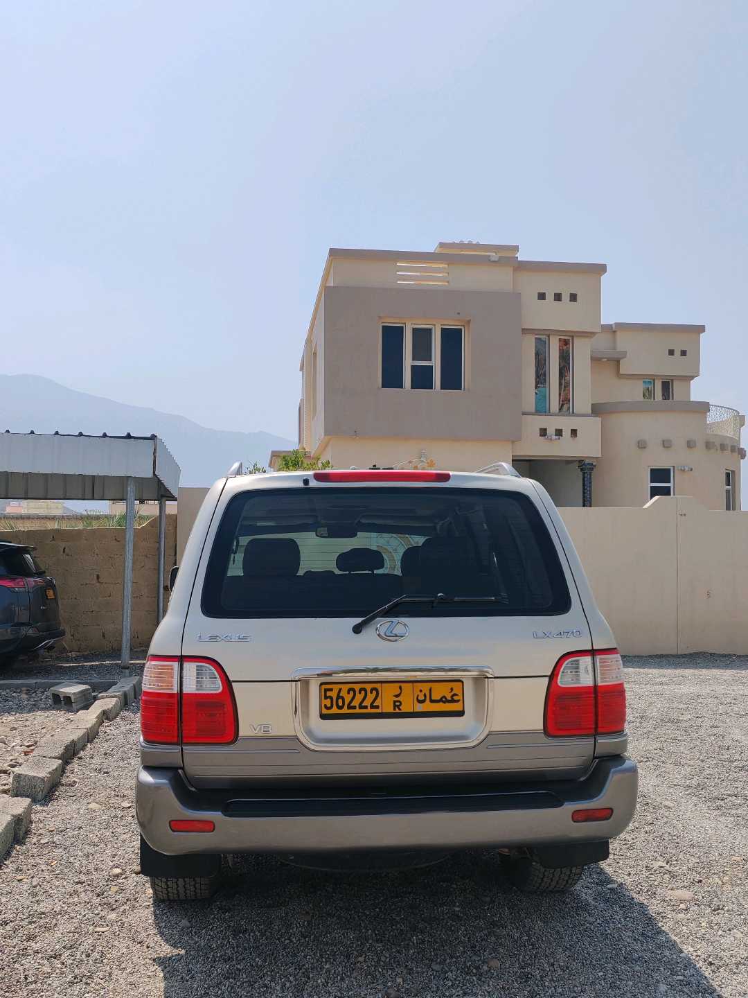 Car Image 1999 LEXUS LX 470