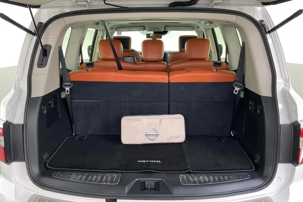 Car Image 2021 NISSAN PATROL Platinum