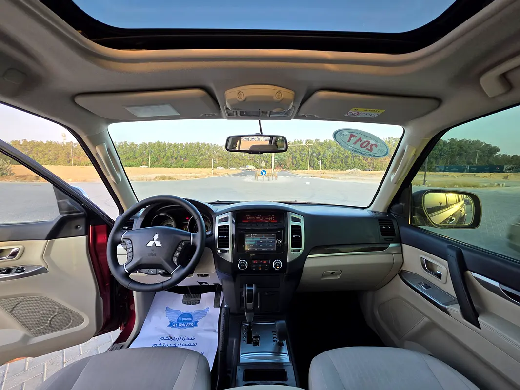 Car Image 2017 MITSUBISHI PAJERO GLS