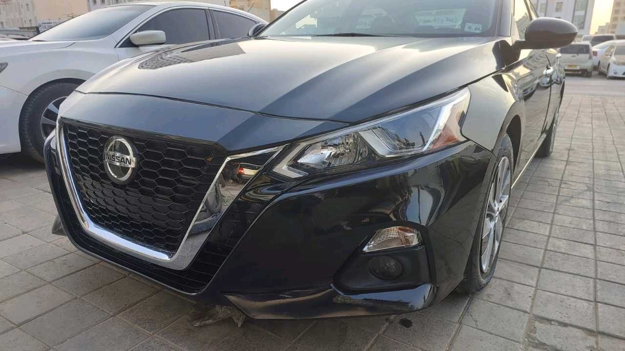 Car Image 2019 NISSAN ALTIMA S