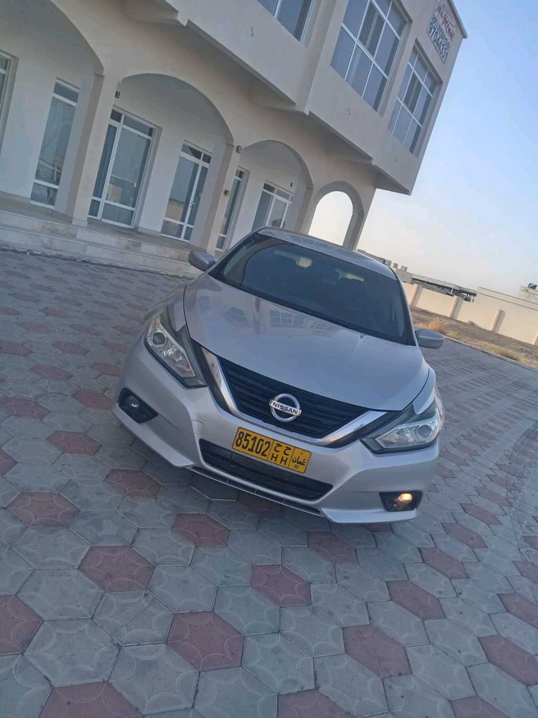 Car Image 2017 NISSAN ALTIMA SV