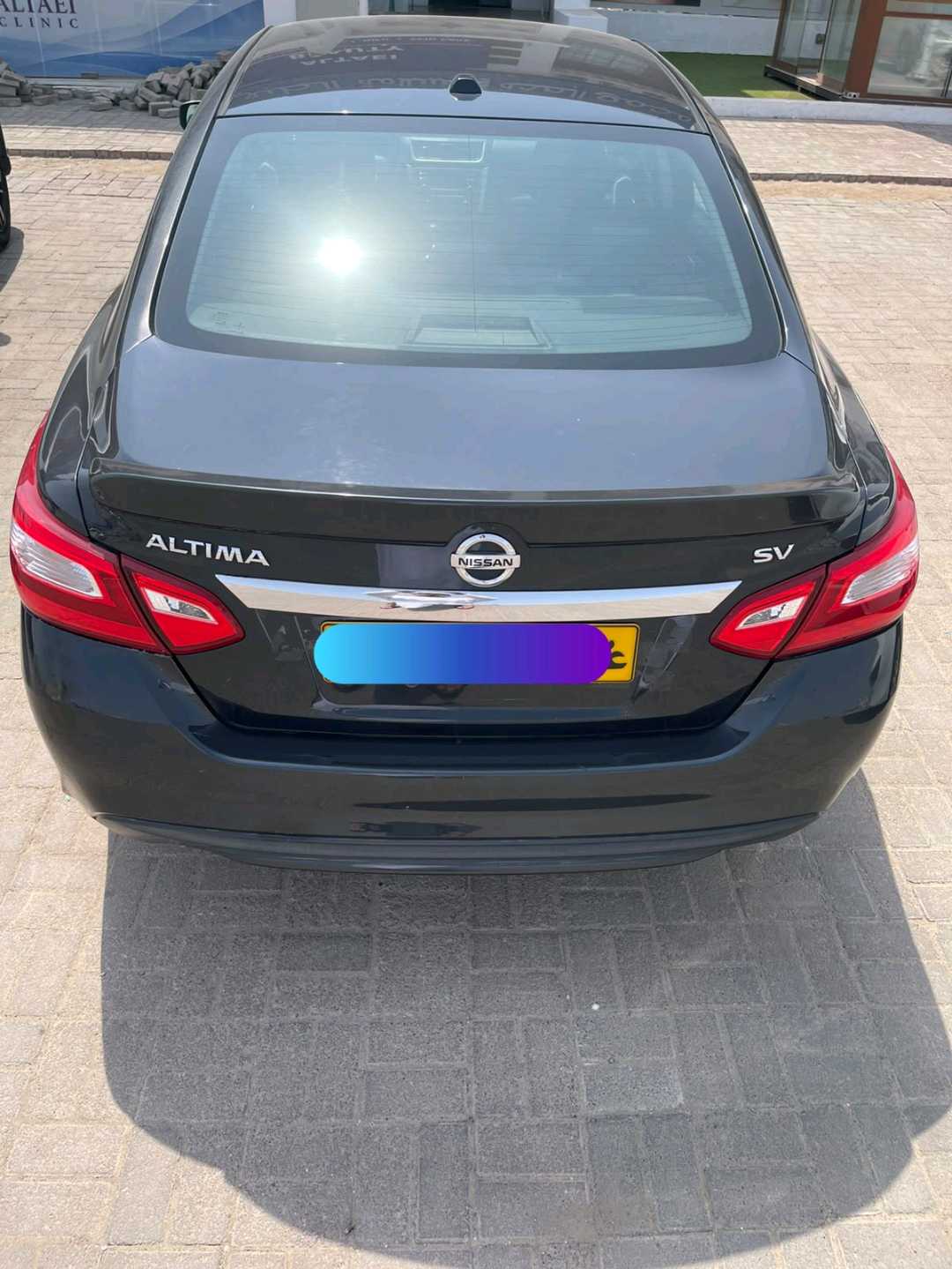 Car Image 2017 NISSAN ALTIMA SV