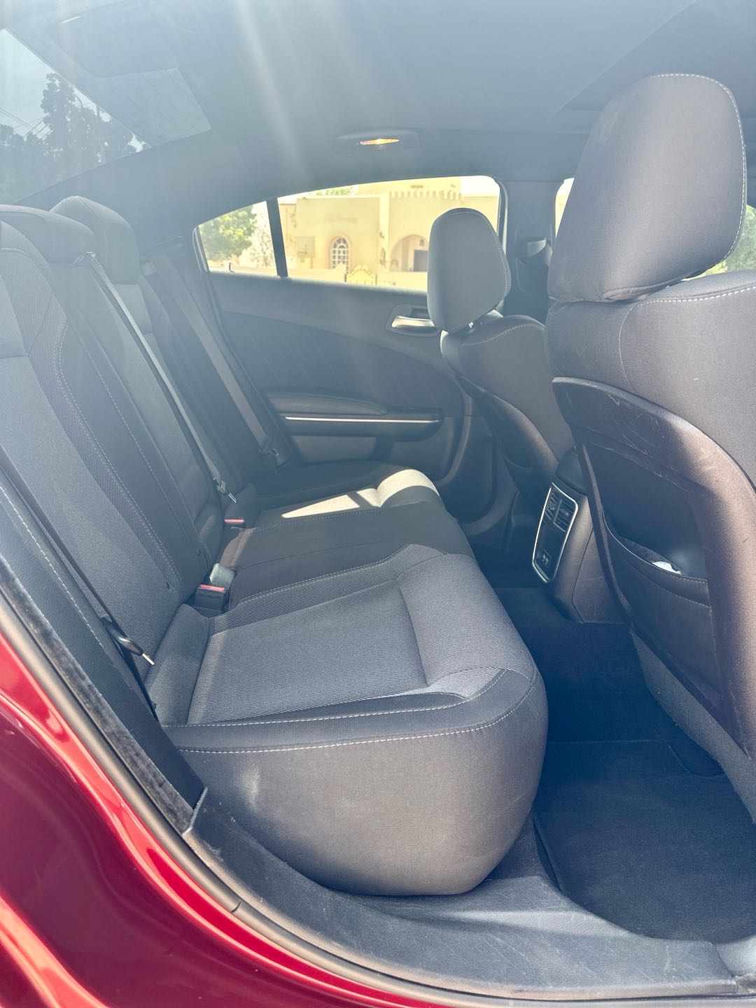 Car Image 2019 DODGE CHARGER SXT