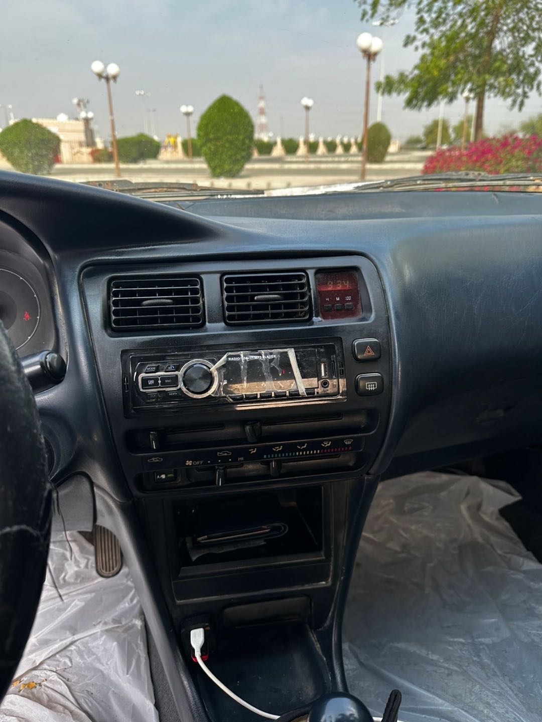 Car Image 1995 TOYOTA COROLLA XLI