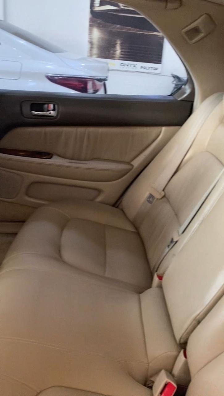 Car Image 1998 LEXUS LS 400