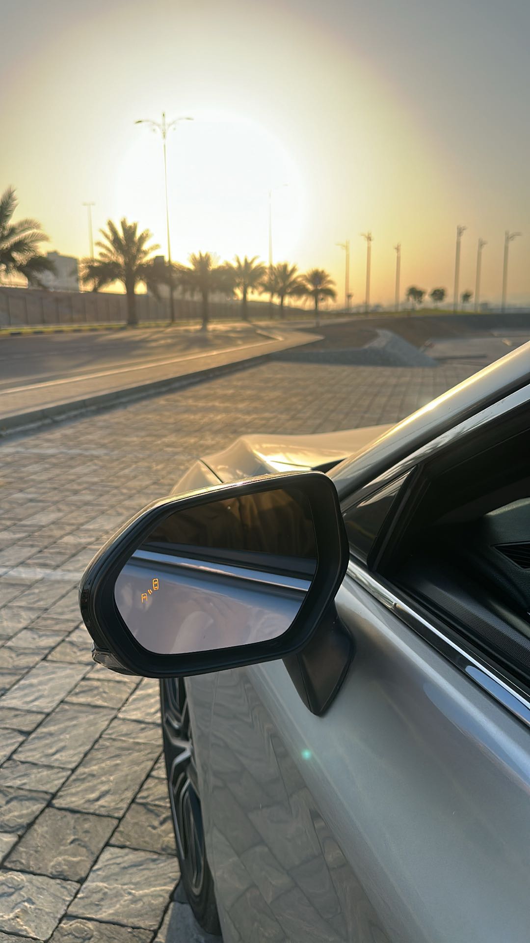 Car Image 2019 TOYOTA AVALON XSE