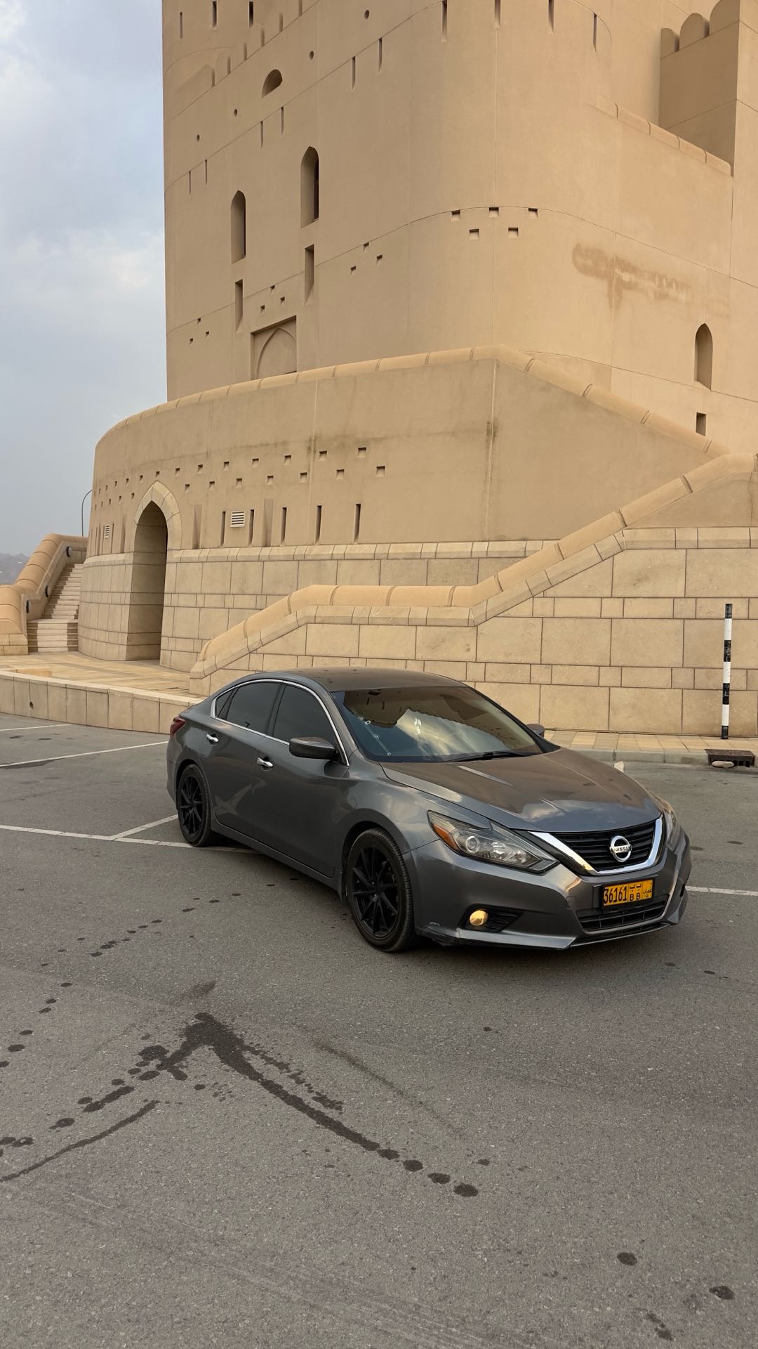 Car Image 2018 NISSAN ALTIMA SR