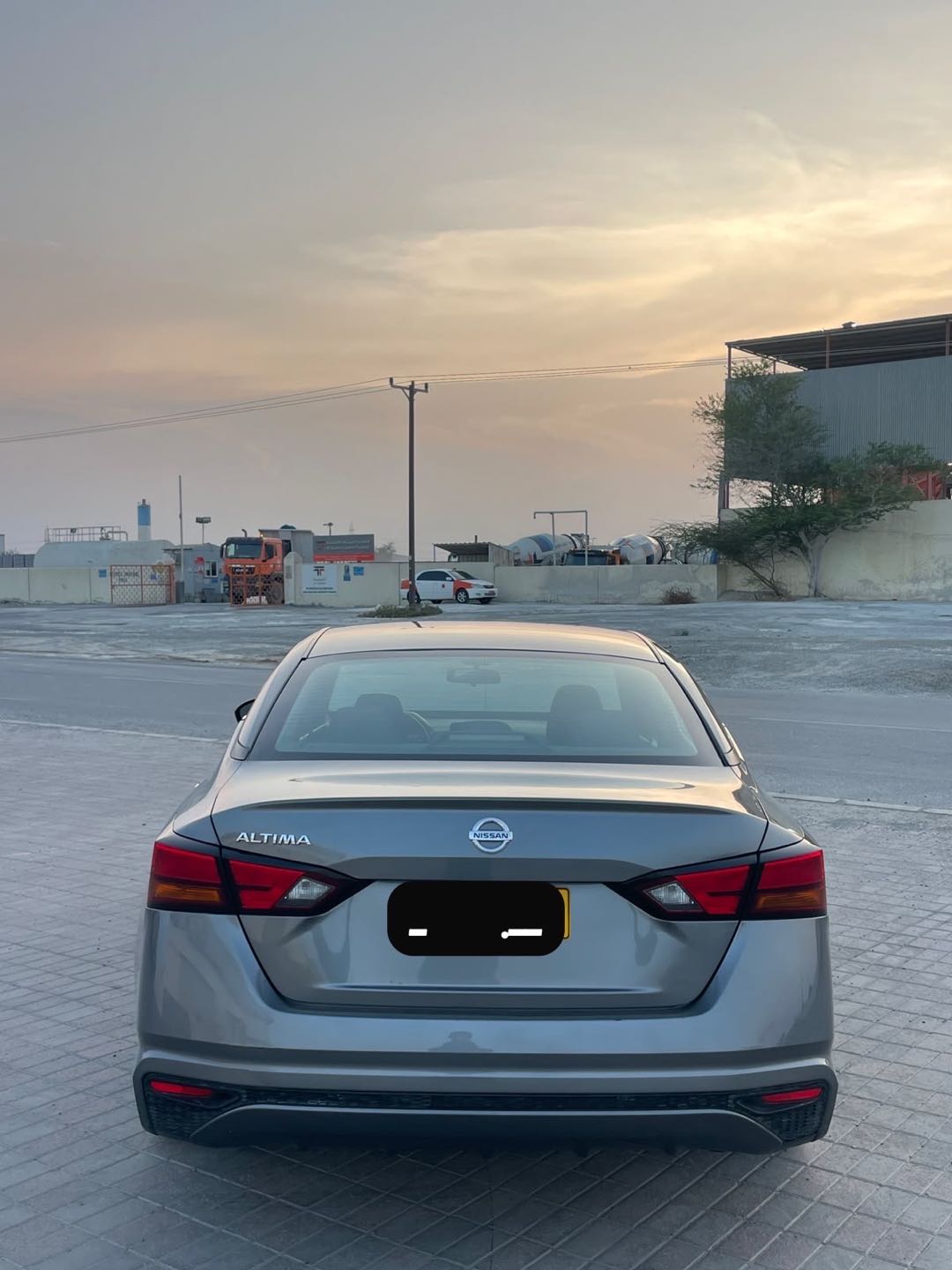 Car Image 2019 NISSAN ALTIMA SV