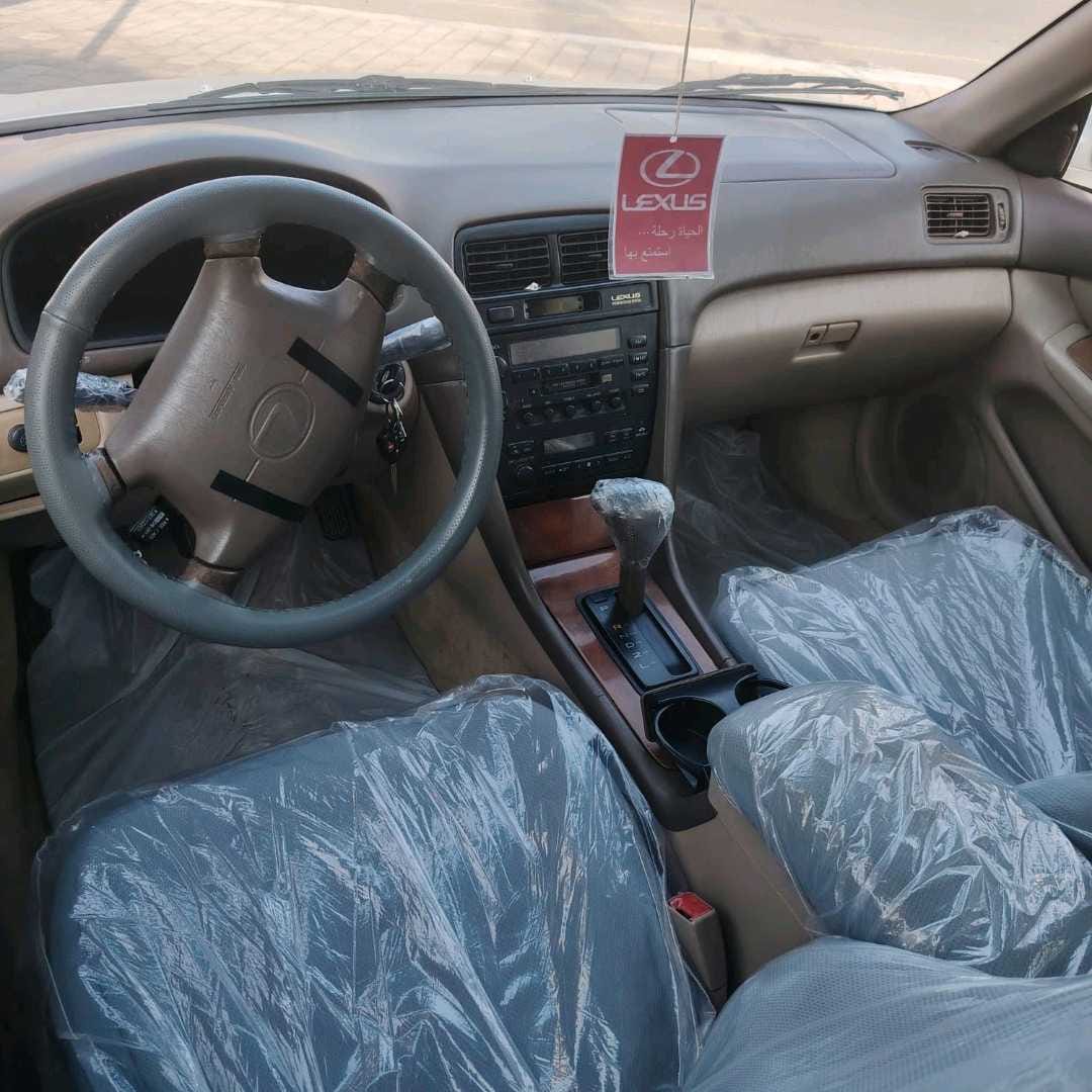 Car Image 1999 LEXUS ES 300