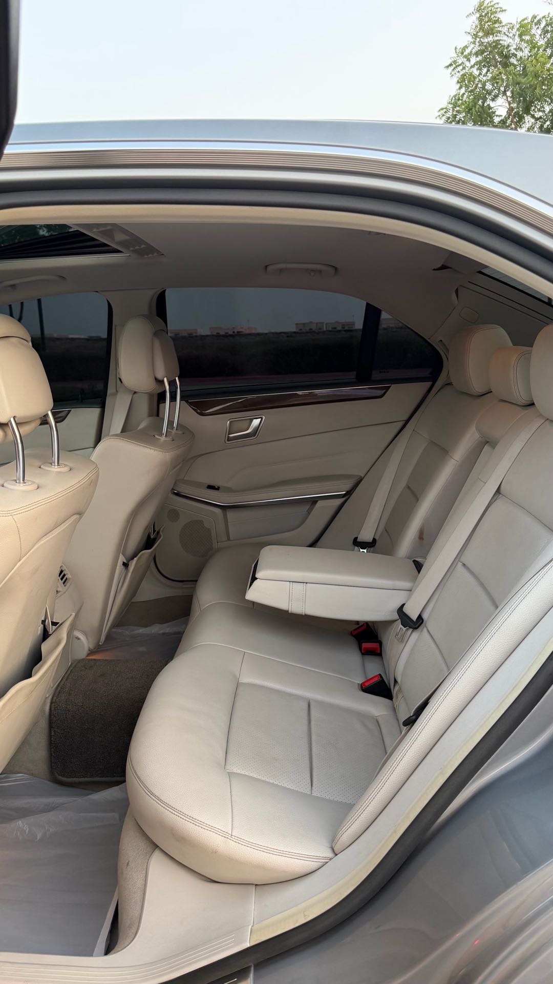 Car Image 2014 MERCEDES E Class 350