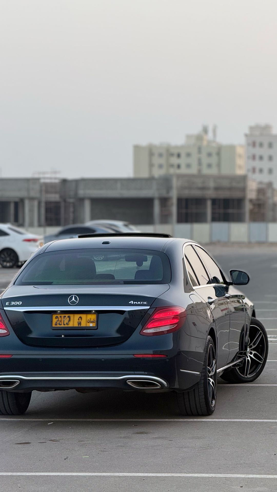 Car Image 2017 MERCEDES E Class 300