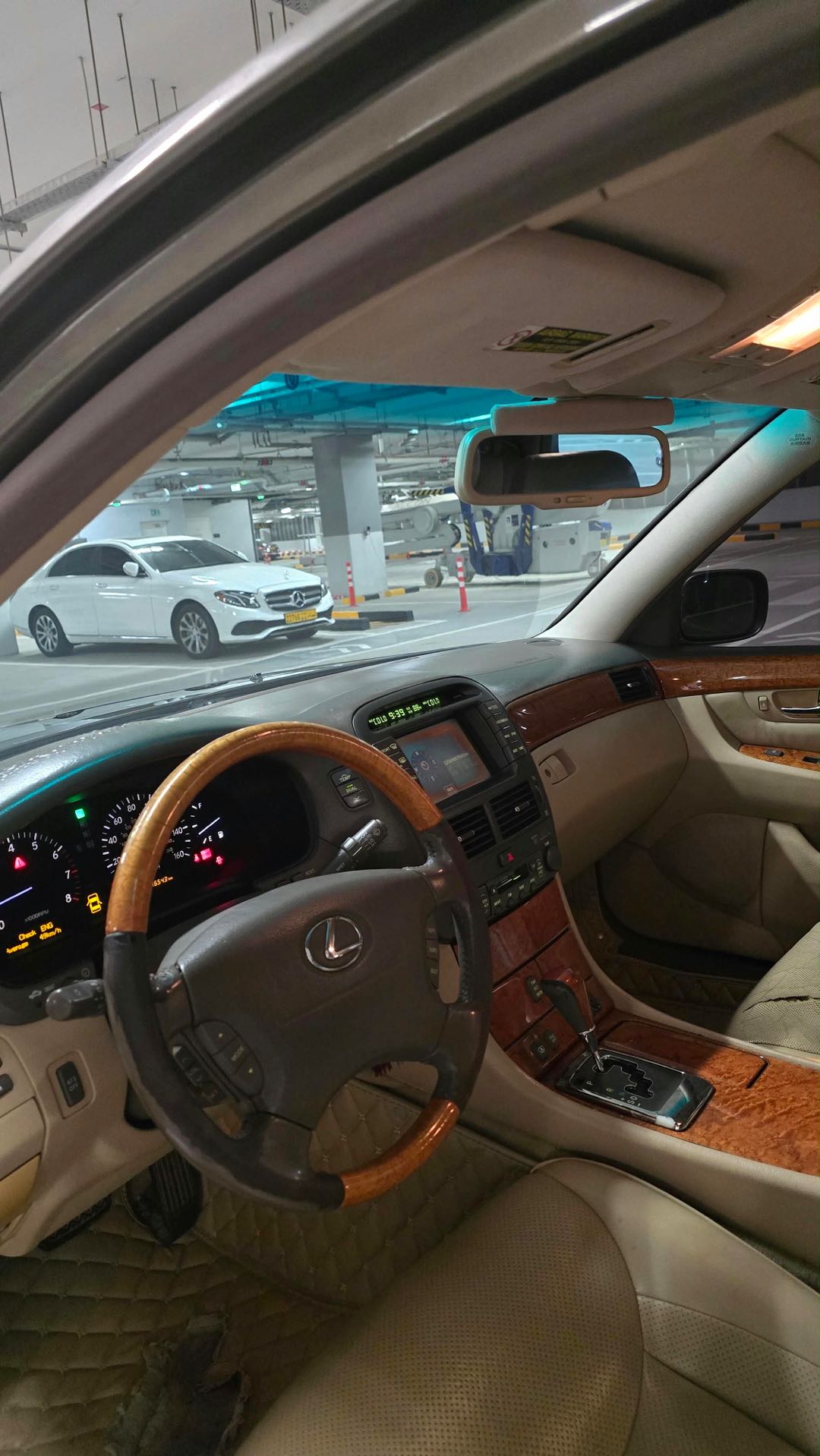 Car Image 2004 LEXUS LS 430 1/2 Ultra