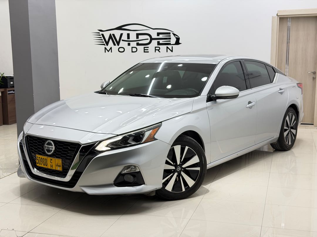 Car Image 2020 NISSAN ALTIMA SL