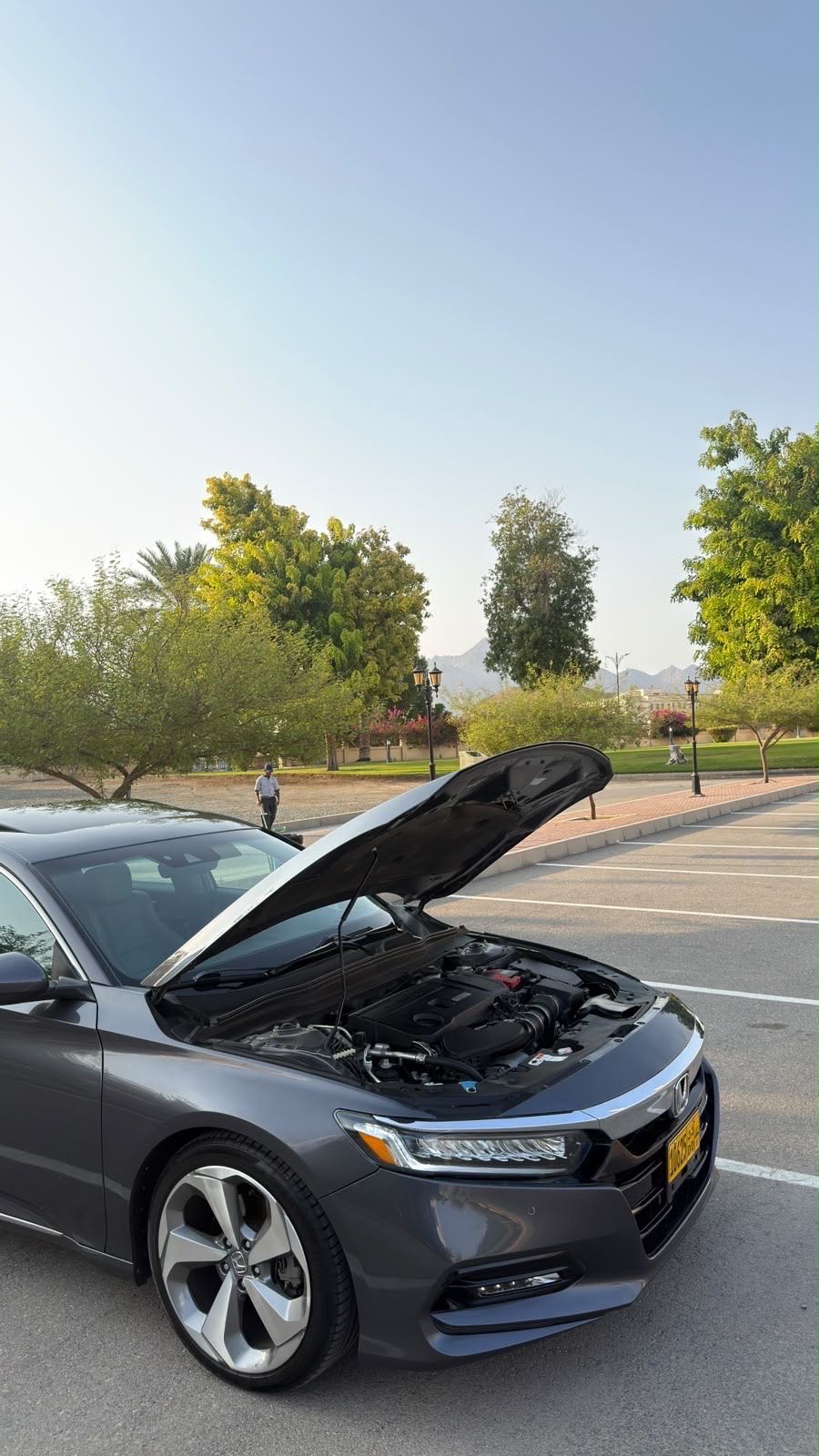 Car Image 2018 HONDA ACCORD TOURING
