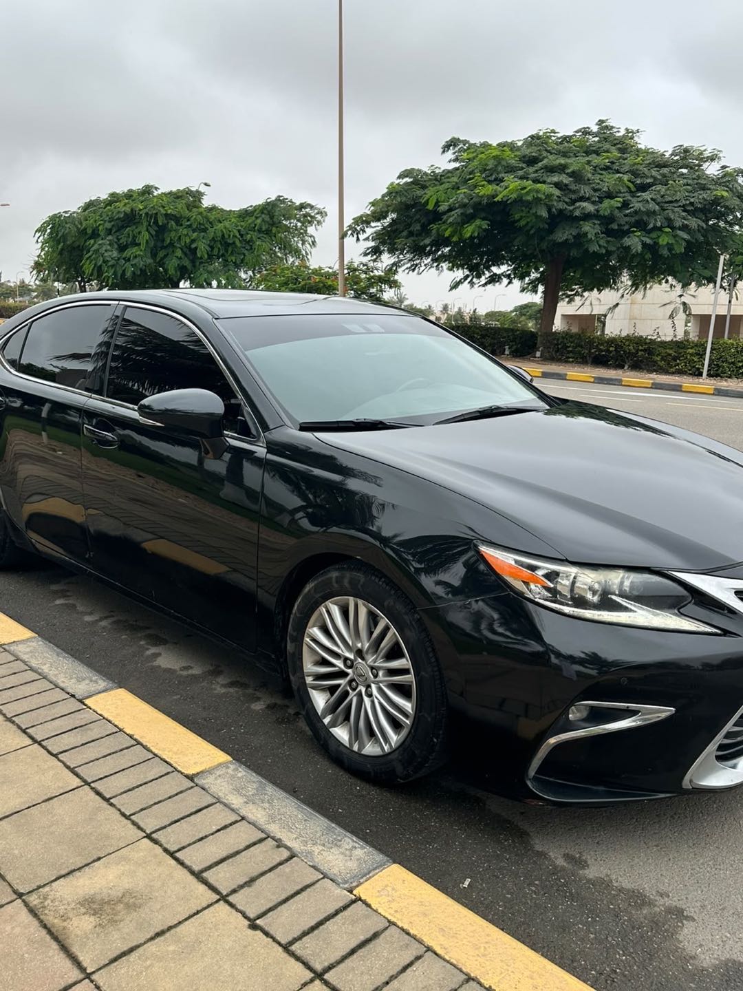 Car Image 2018 LEXUS ES 350