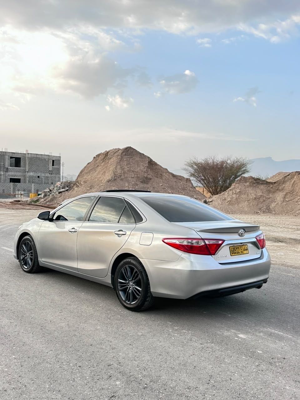 Car Image 2017 TOYOTA CAMRY SE