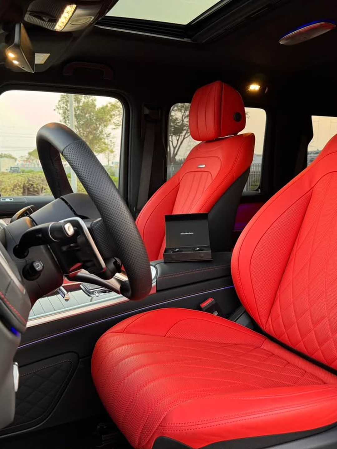 Car Image 2025 MERCEDES G CLASS 63