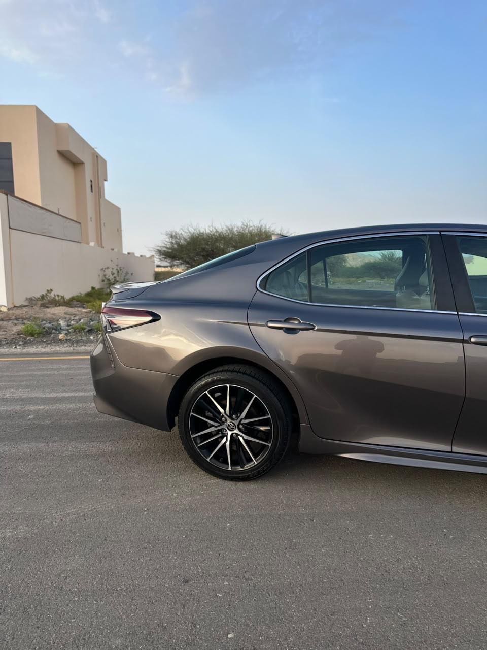 Car Image 2022 TOYOTA CAMRY SE
