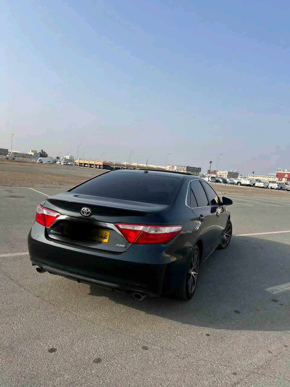 Car Image 2016 TOYOTA CAMRY XSE