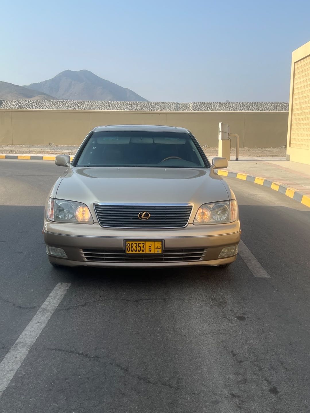LEXUS LS 400 1998