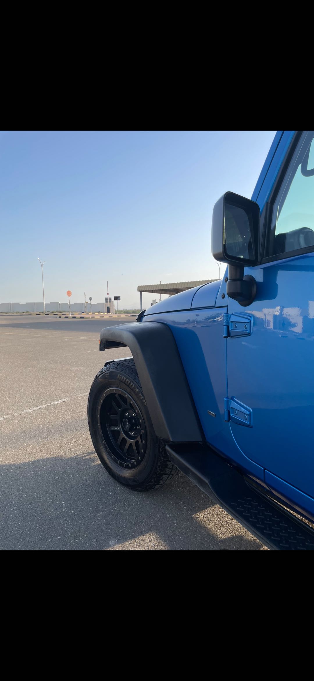 Car Image 2015 JEEP WRANGLER Sport