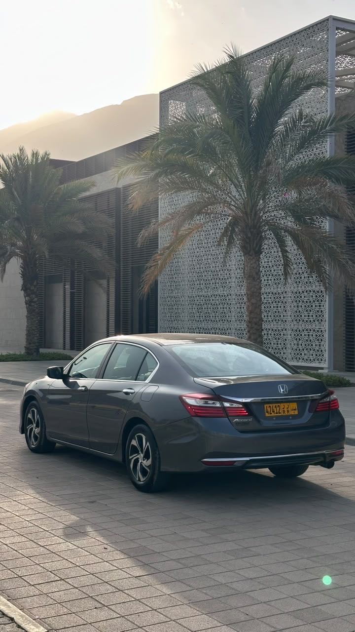 Car Image 2017 HONDA ACCORD SPORT