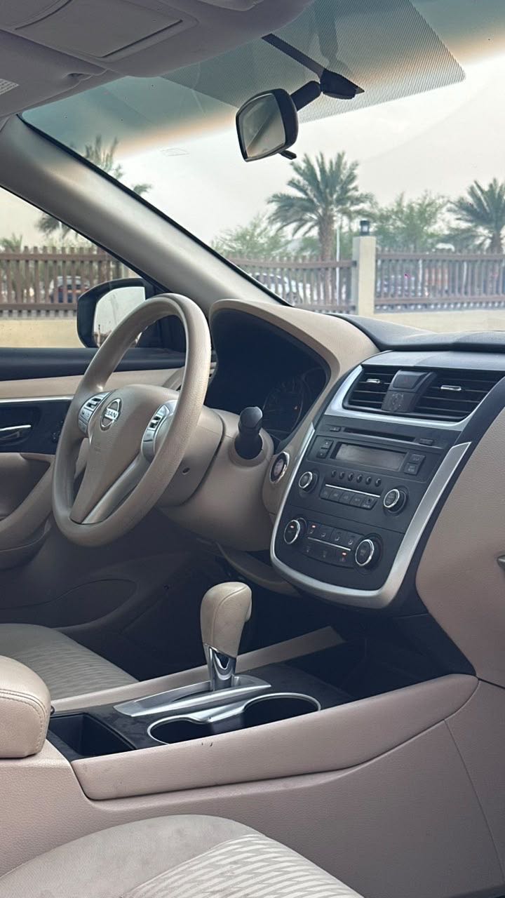 Car Image 2018 NISSAN ALTIMA S